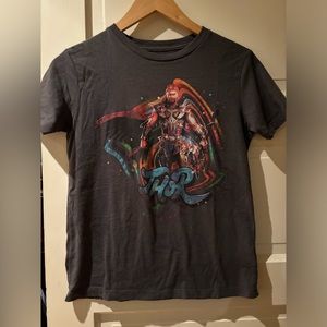 Thor t-shirt, youth large